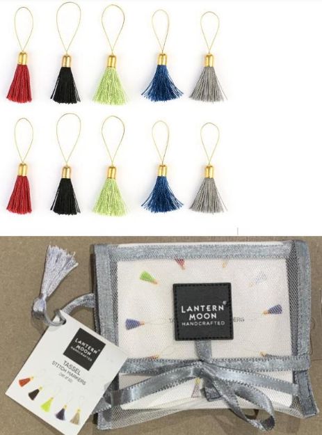 Bild von LANTERN MOON TASSEL STITCH MARKERS