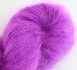 COWGIRLBLUES FLUFFY MOHAIR SOLIDS – Purpurviolett · african violet 54