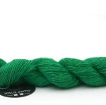 LOTUS YARNS BORDEAUX green gras 14