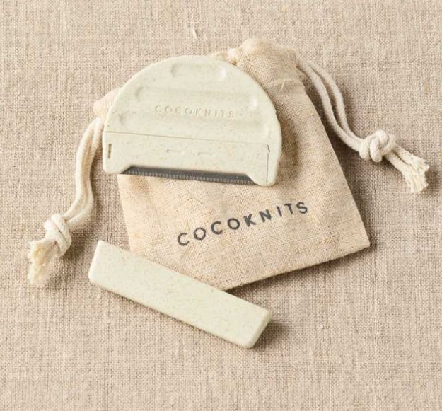 Bild von COCOKNITS Fuzz off Comb II
