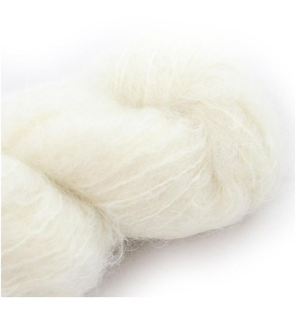 COWGIRLBLUES FLUFFY MOHAIR SOLIDS – Rohweiss · natural
